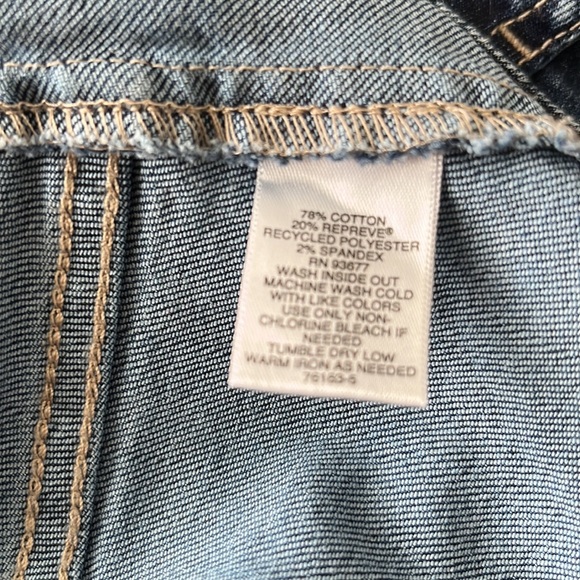 Denim button up skirt - Picture 4 of 4